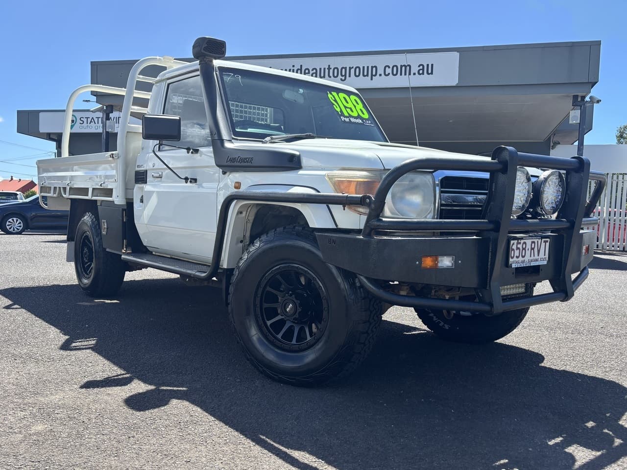 2011 Toyota Landcruiser VDJ79R MY10 GXL White 5 Speed Manual Cab Chassis — photo 1 of 25